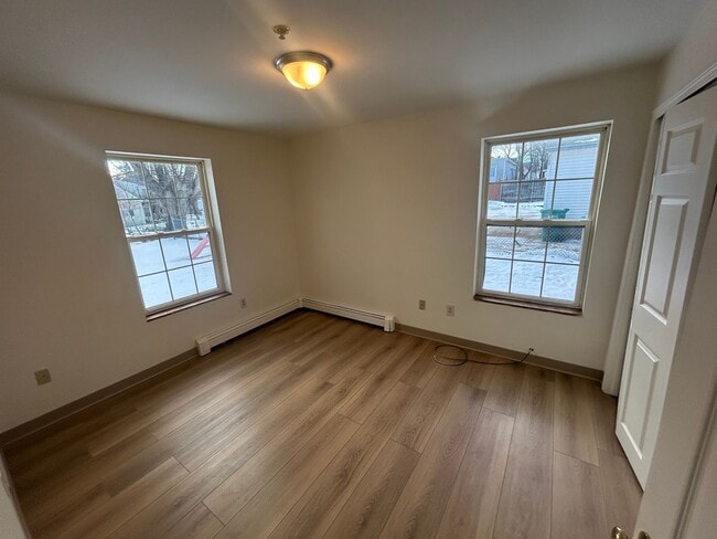 Building Photo - 34 Lafayette St