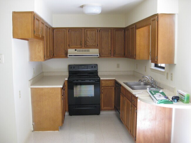 Foto del edificio - 207 Magnolia Dr