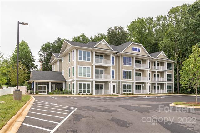 Primary Photo - 14801 Stumptown Rd