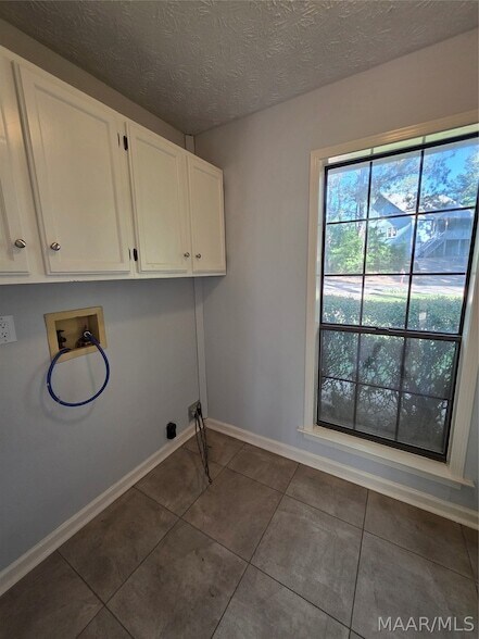 Foto del edificio - 6225 Whitewater Ct