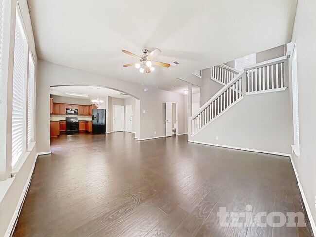 Building Photo - 24718 Lakecrest Creek Dr