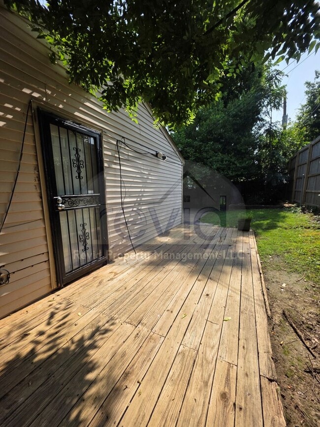 Photo - Great 2 Bedroom Apartment in Midtown!