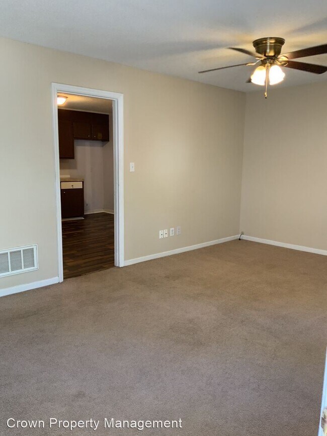 Building Photo - 4 br, 2 bath House - 201 Oak Ridge Lane