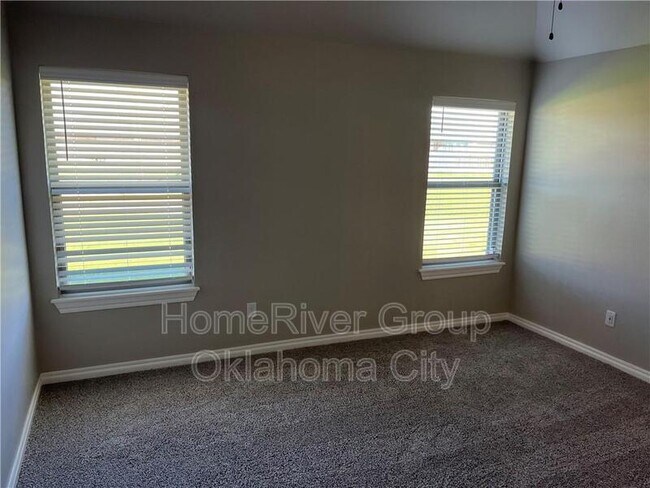 Building Photo - 8901 Poppey Pl