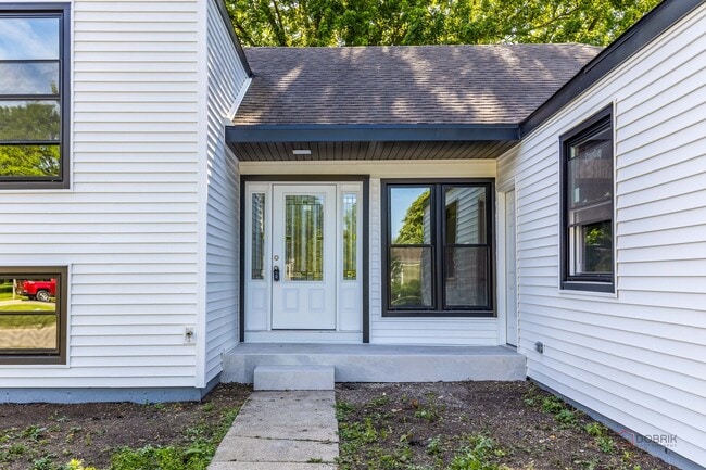 Building Photo - 1482 Pebblestone Cove