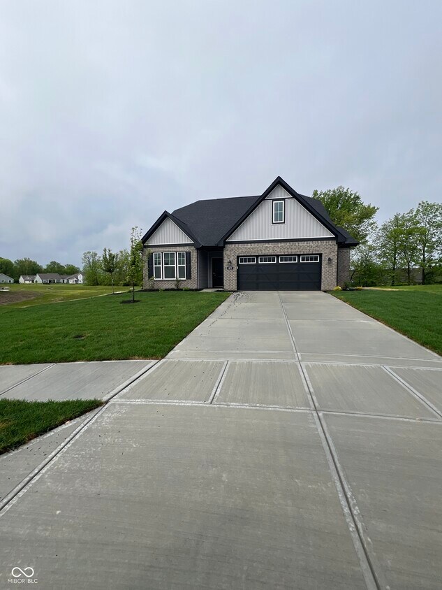 Foto principal - 877 Arkansas Ct