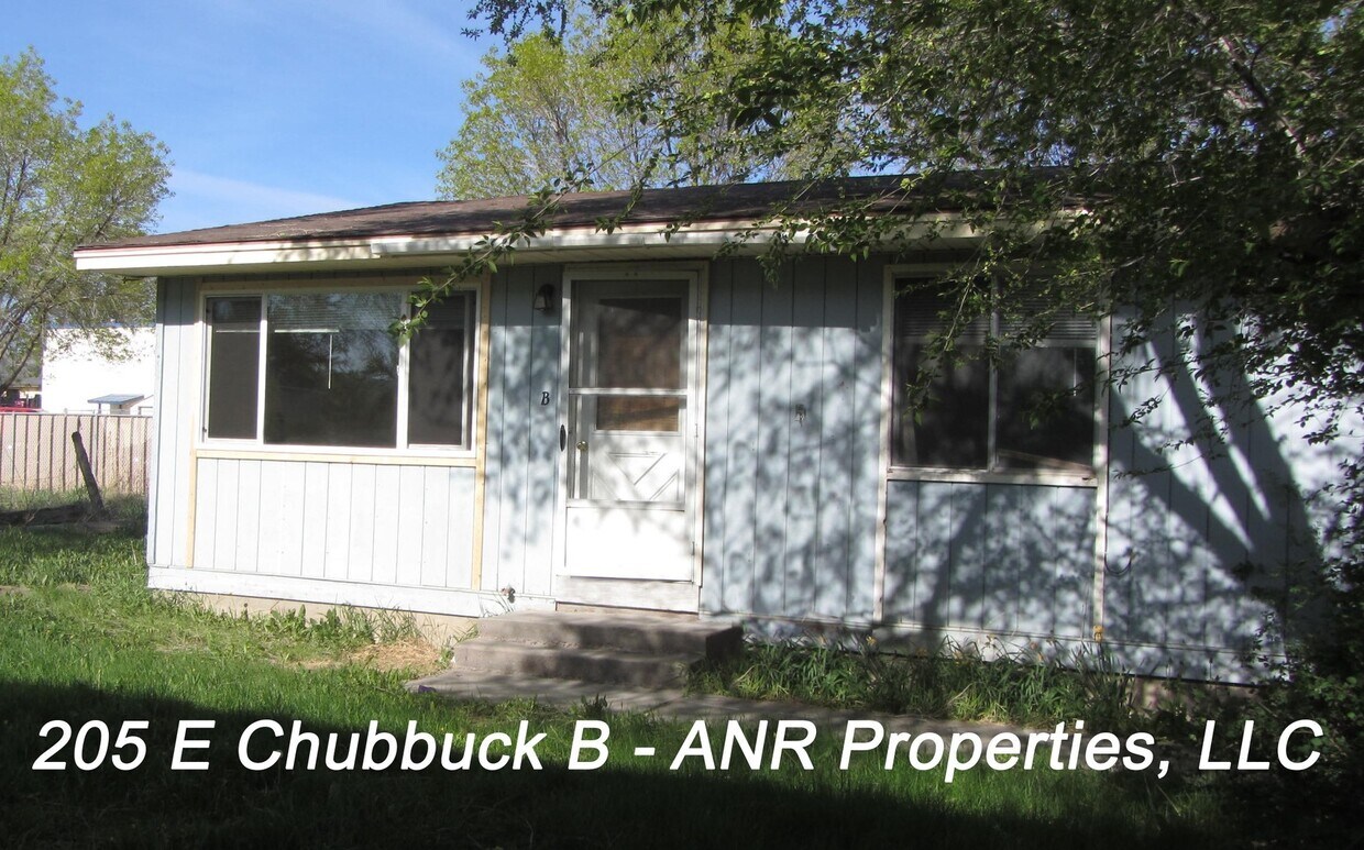 Primary Photo - 205 E Chubbuck