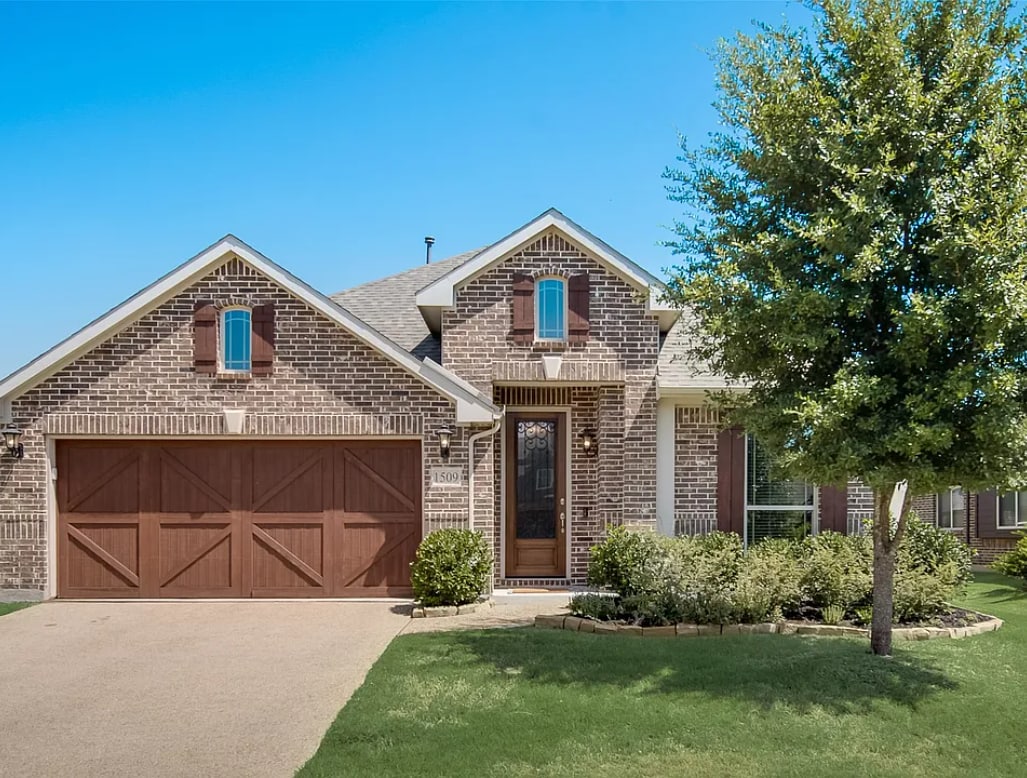 Photo - 1509 Bull St (Aubrey, TX)