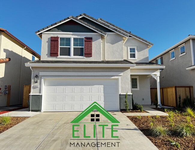 Foto del edificio - Brand New 3-Bedroom Home in the Prestigiou...