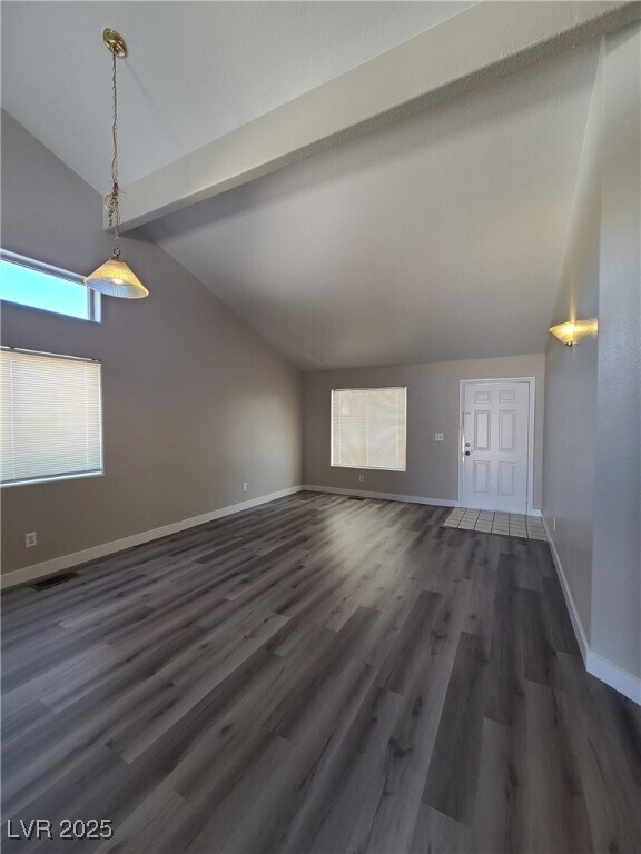 Foto del edificio - 5990 Badlands Ln
