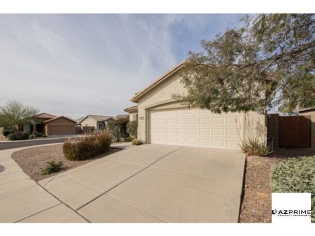 Foto del edificio - An oasis of Comfort Awaits - This 3/2 Anthem Treasure is Designed to Inspire.