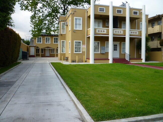 Edificio principal - 257 Parke St