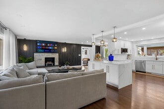 Building Photo - 7018 Le Claire Ave