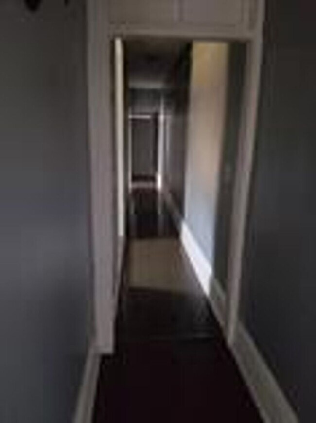Foto del edificio - 1106 E 33rd St