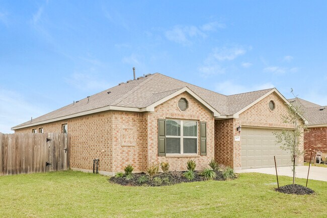 Foto del edificio - 7407 Wolf Creek Ln