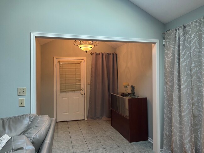 Foto del edificio - 16501 Nottingham Ct