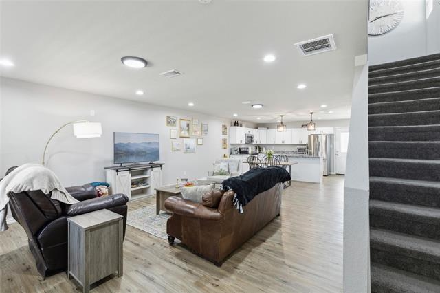 Foto del edificio - 5816 Grayson St
