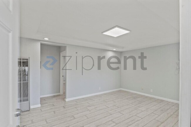 Foto del edificio - 2659 Baldwin Ln