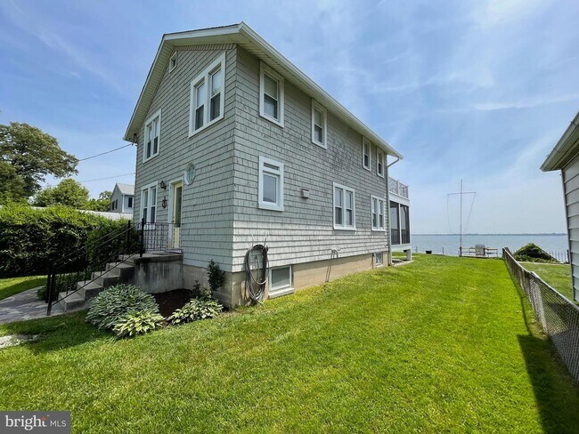 Foto del edificio - 2513 Barrison Point Rd