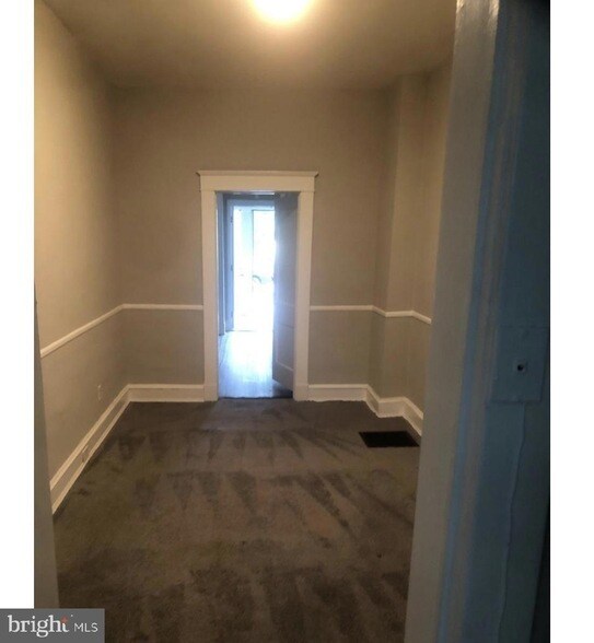 Foto del edificio - 2917 Rockrose Ave