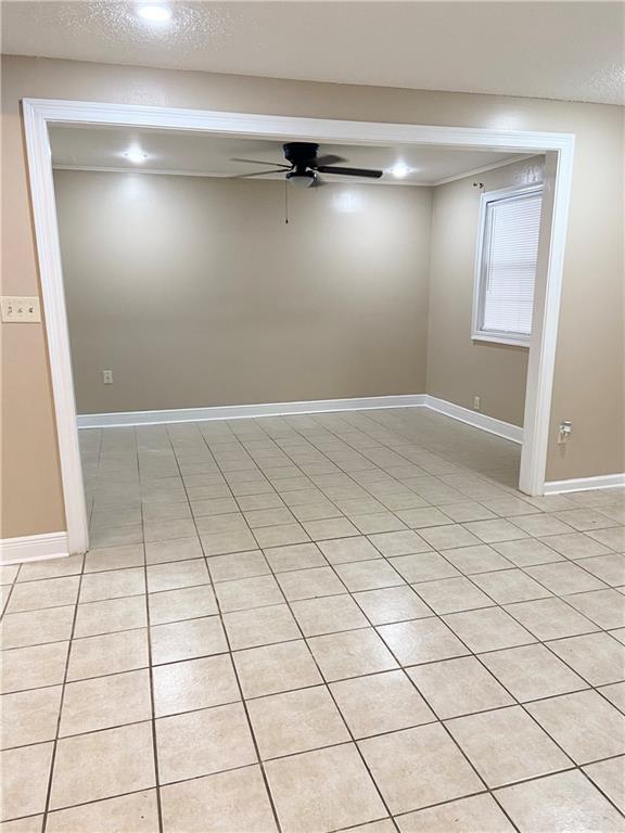 Building Photo - New On Market