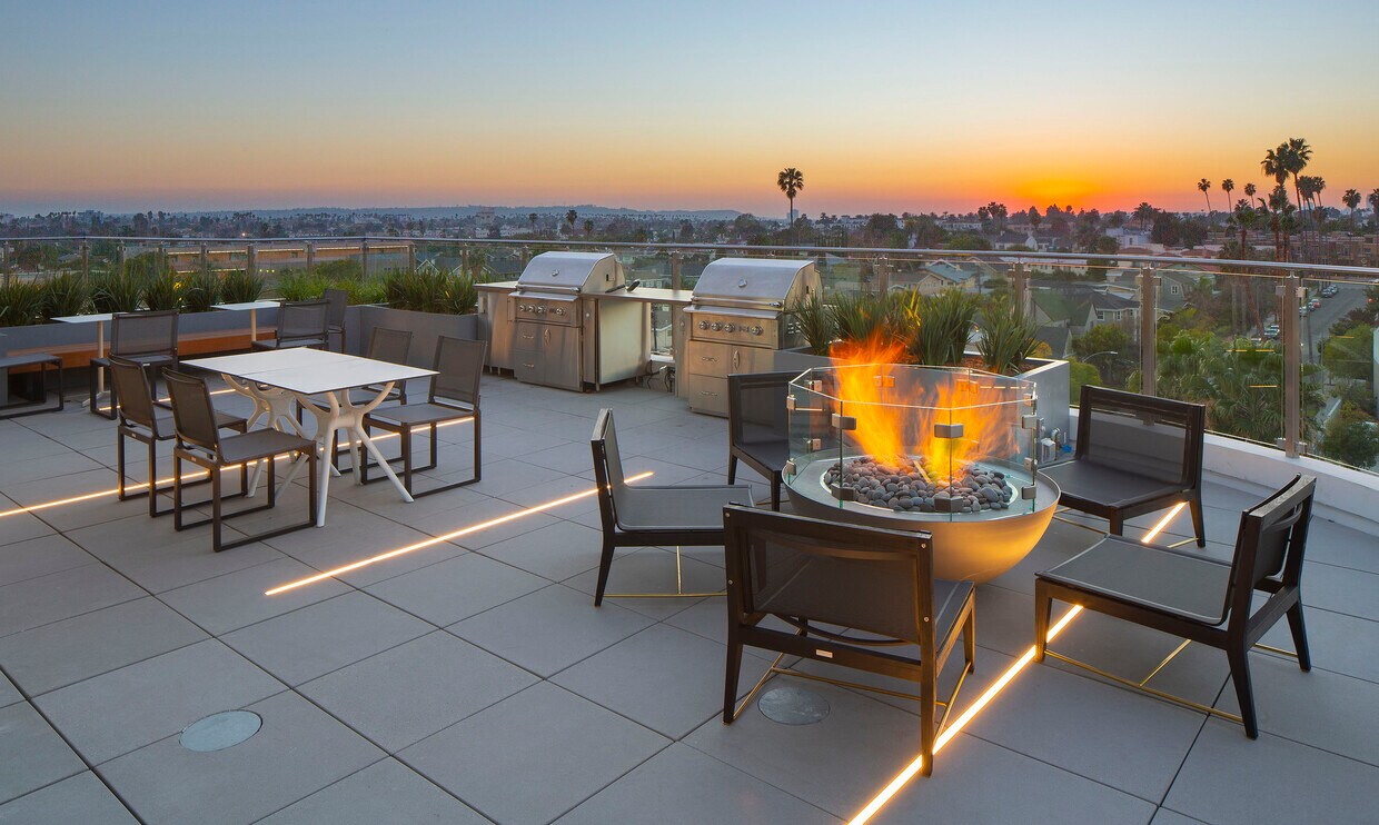 Nova Apartments on Wilshire 3980 Wilshire Blvd Los Angeles, CA