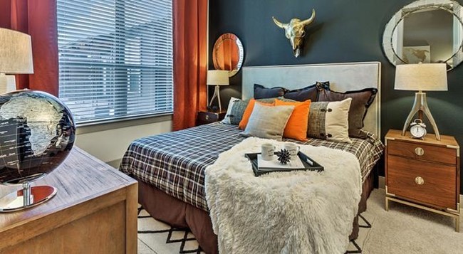 Building Photo - 2 bedroom in Dallas TX 75206