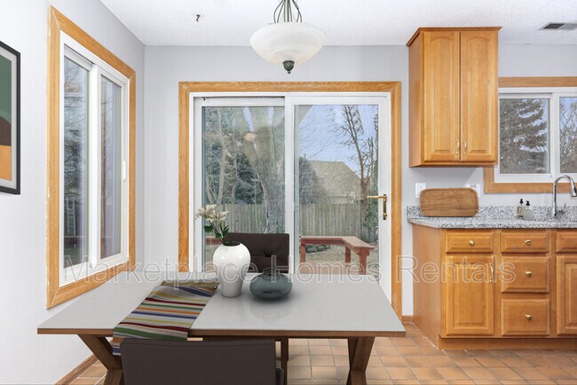 Foto del edificio - 15 Brittany Ln