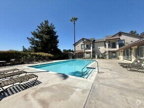 Building Photo - 10844 Sabre Hill Dr