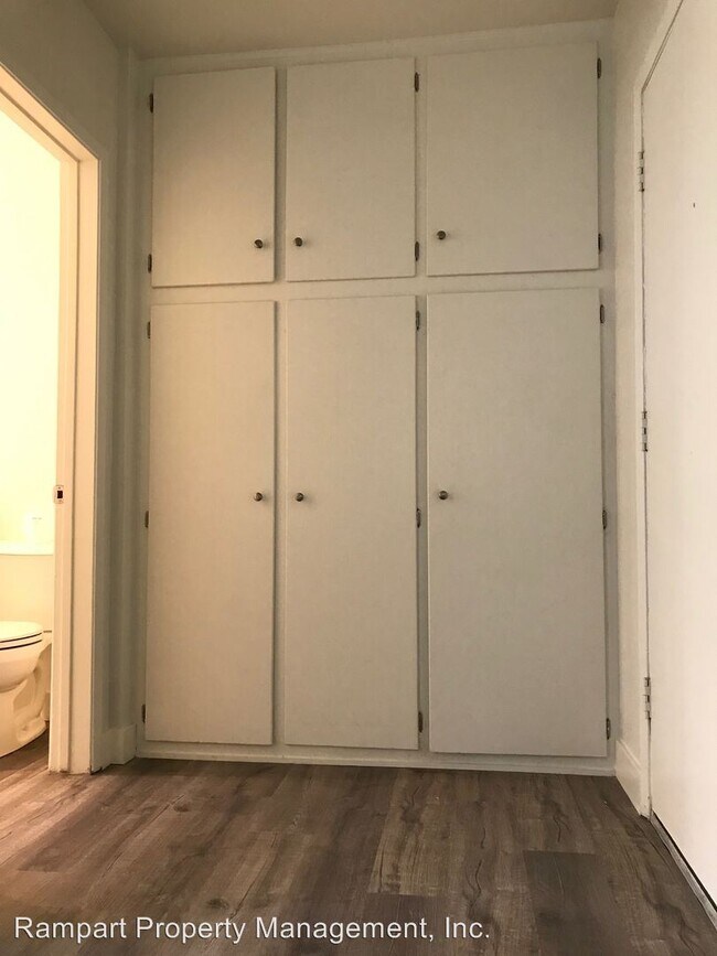 Building Photo - 1 br, 1 bath Apartment - 101 Claremont Ave.