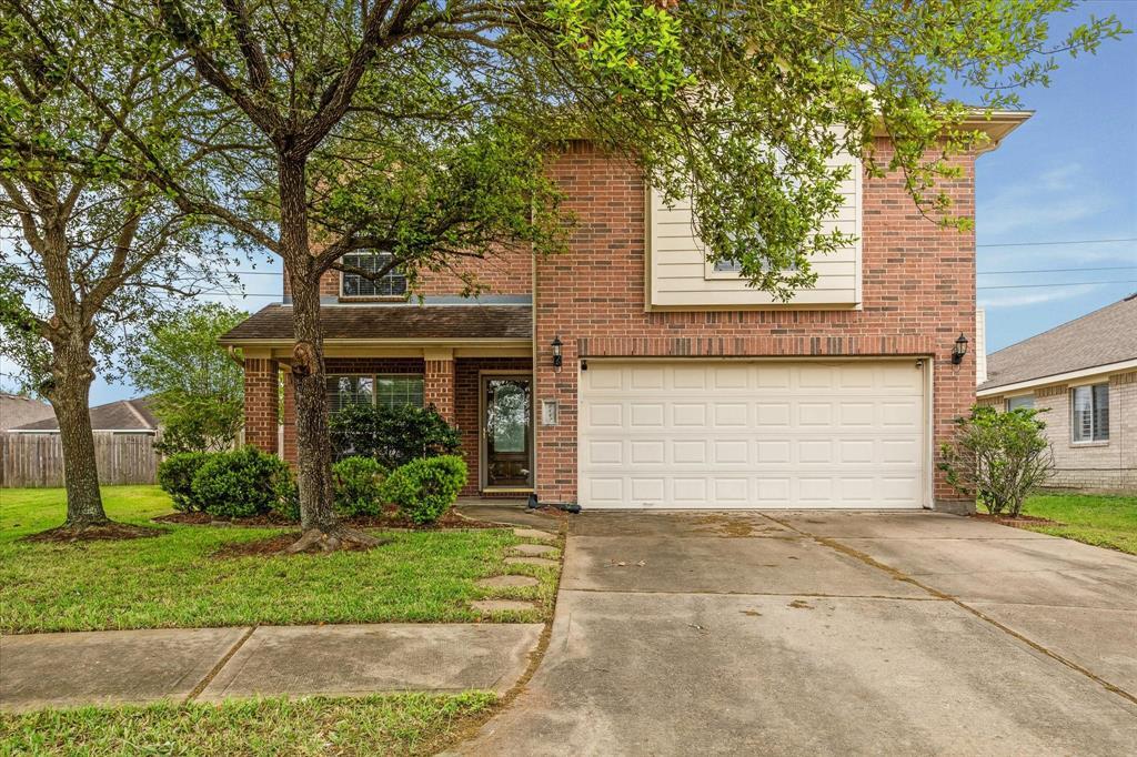 Foto principal - 9842 Lynette Falls Dr