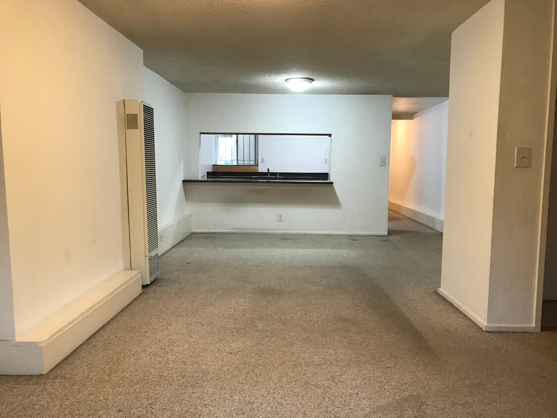 Primary Photo - 611 Fell St
