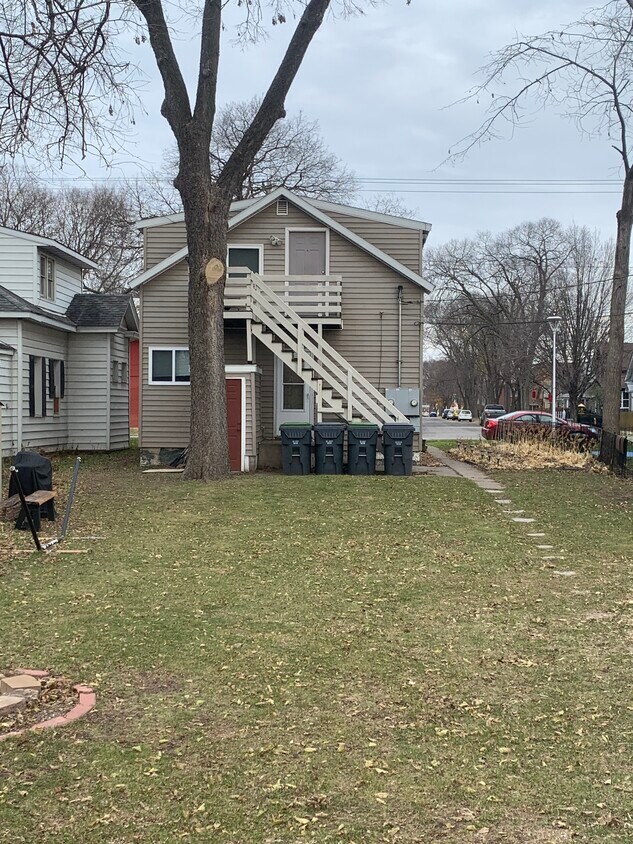 1026 Farnam St, La Crosse, WI 54601 House Rental in La Crosse, WI