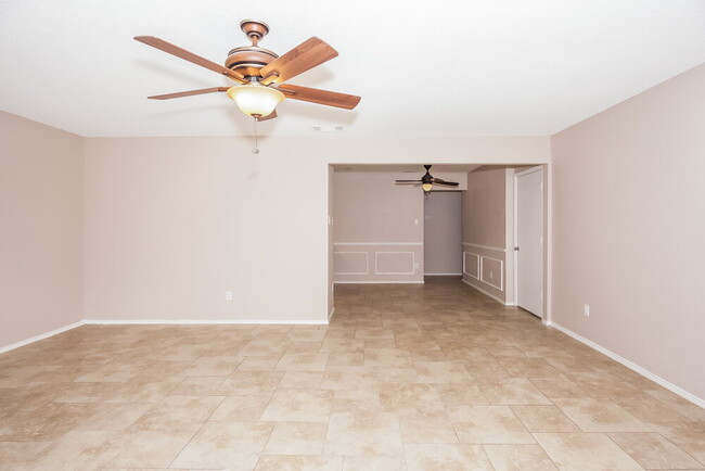 Building Photo - 2717 Brea Canyon Rd