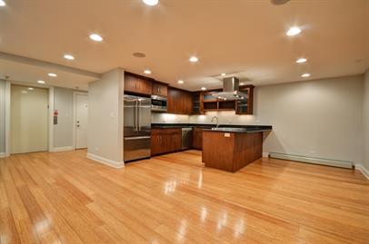 Foto del edificio - 632 W Barry Ave