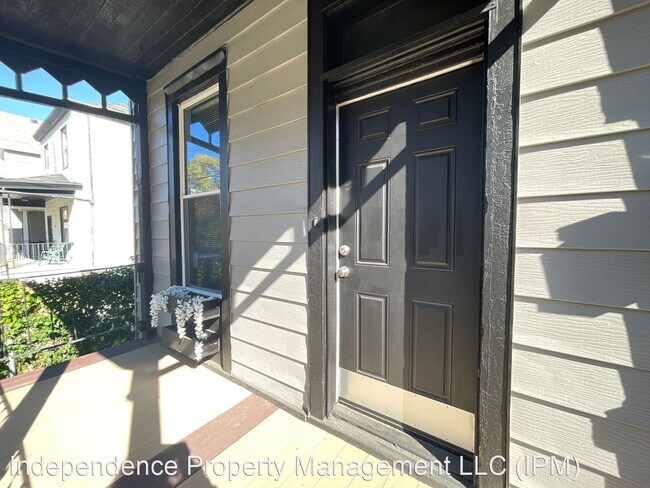 Building Photo - 3 br, 1 bath House - 2624 Hemlock St
