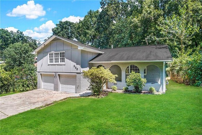 Building Photo - 530 Balfour Dr
