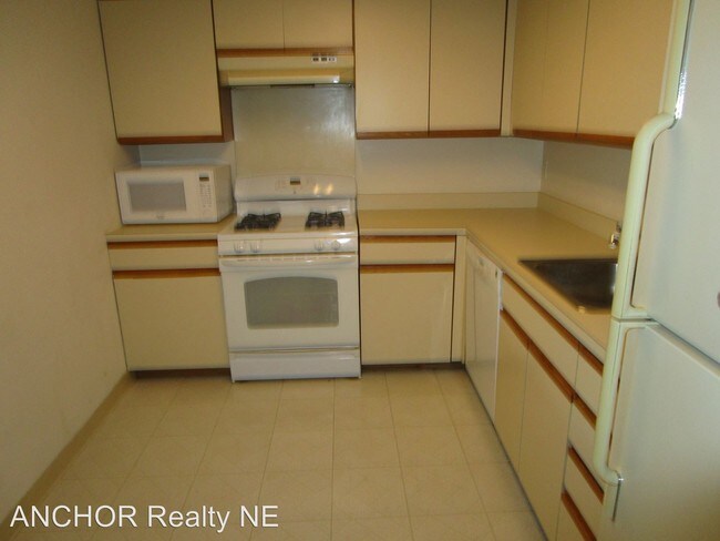 Foto del edificio - 59202 Delaire Landing Rd