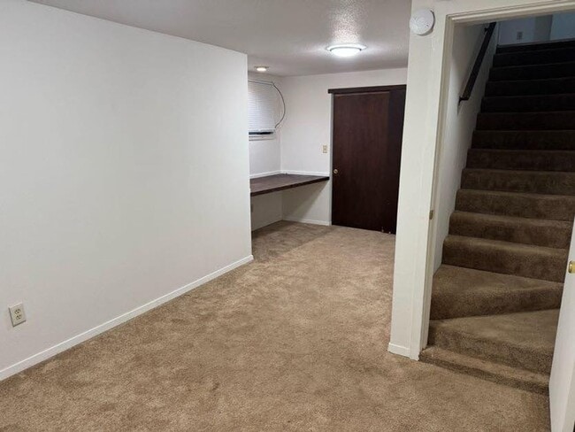 Foto del edificio - 4 Bedroom home