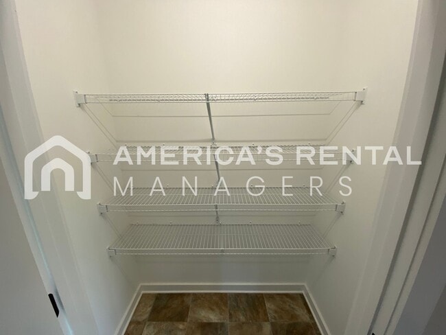 Building Photo - MOVE IN SPECIAL!!! Home for rent in Tallad...