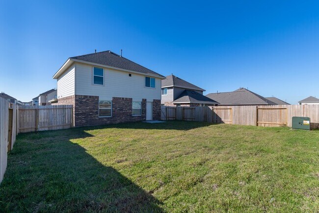 Foto del edificio - Lone Trail Village - 3208 Buttercup Drive,...