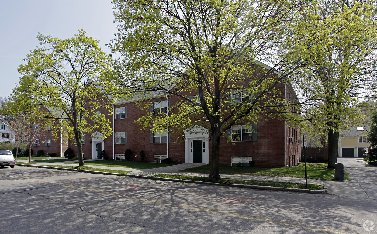 Primary Photo - Westbrook Apartments