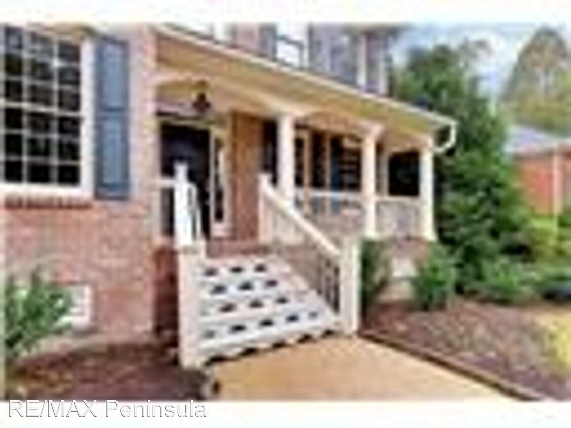 Foto principal - 4 br, 2.5 bath House - 108 Mariners Circle