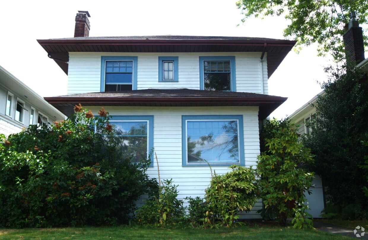 Foto del edificio - 4722 16th Ave NE