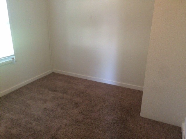 Foto del edificio - 33980 W 83rd St