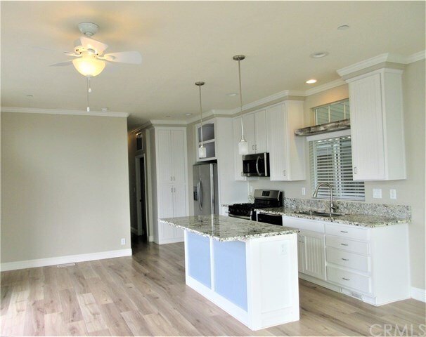 Building Photo - 612 Sea Breeze Dr