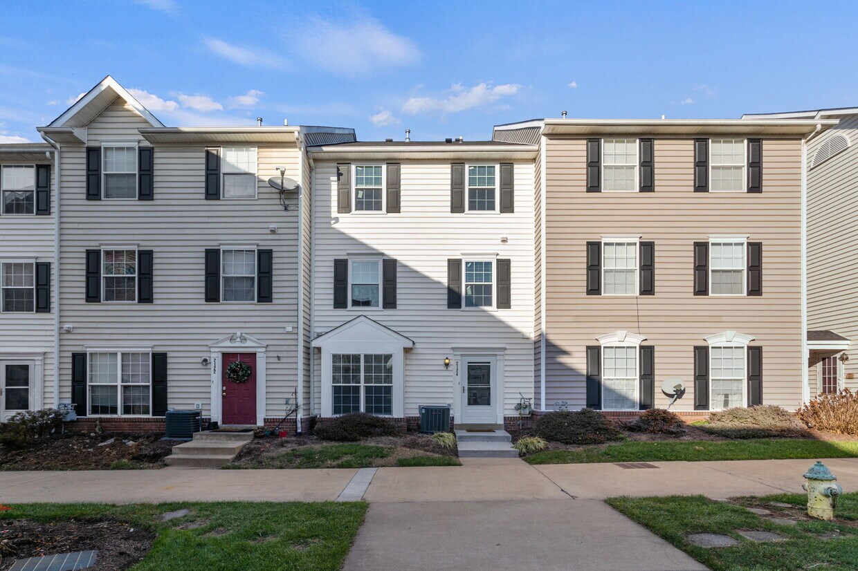 2124 Bristol Dr, Frederick, MD 21702 Townhome Rentals in Frederick MD