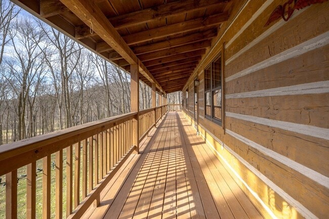 Photo - 1762 Burke Hollow Rd House