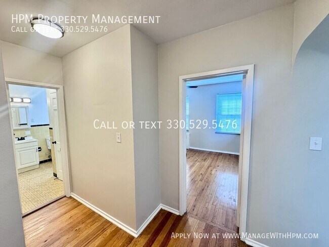 Foto del edificio - 3270 Warrensville Center Rd