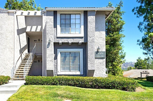 Building Photo - 14978 Avenida Venusto